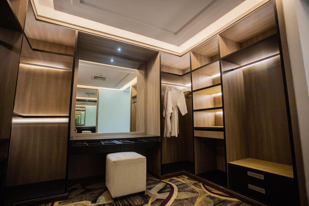 The Mira Central Park Hotel Bien Hoa Exterior photo