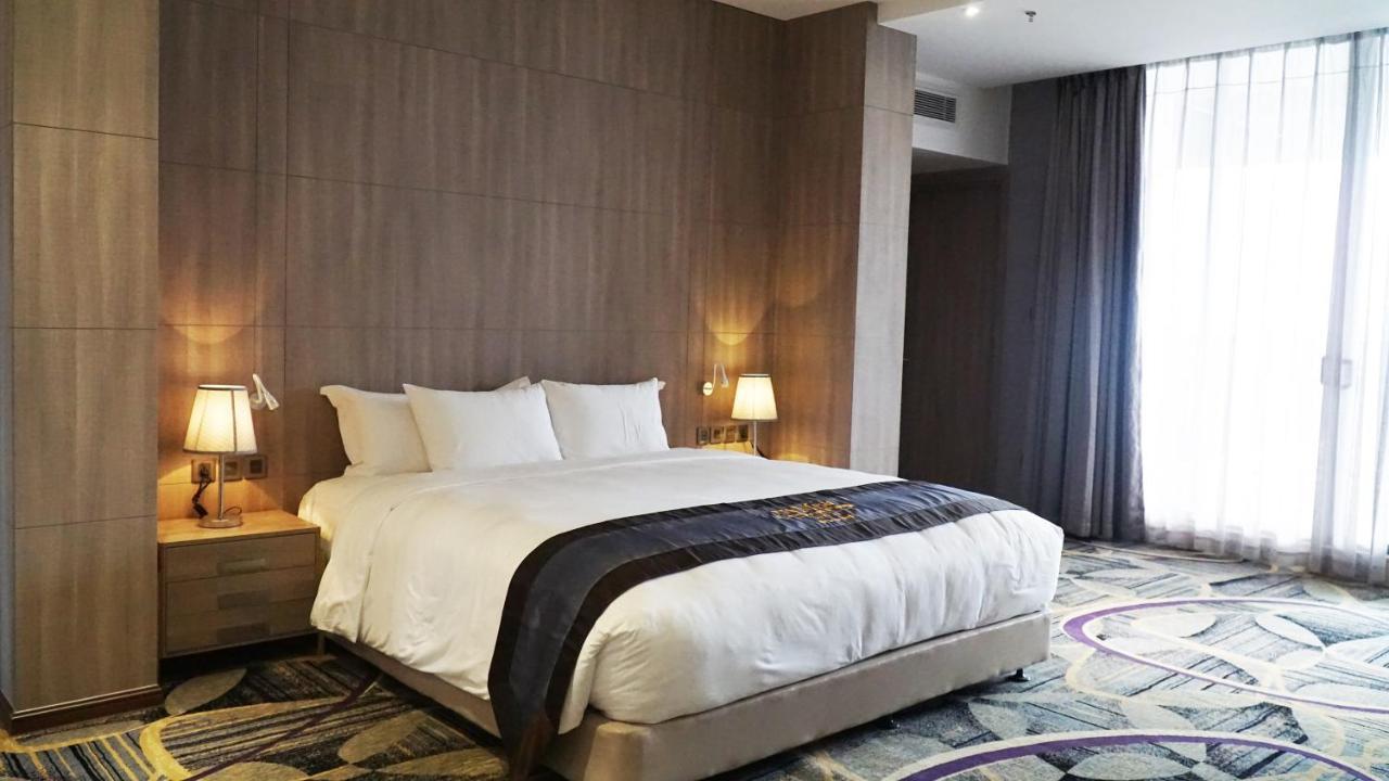 The Mira Central Park Hotel Bien Hoa Exterior photo