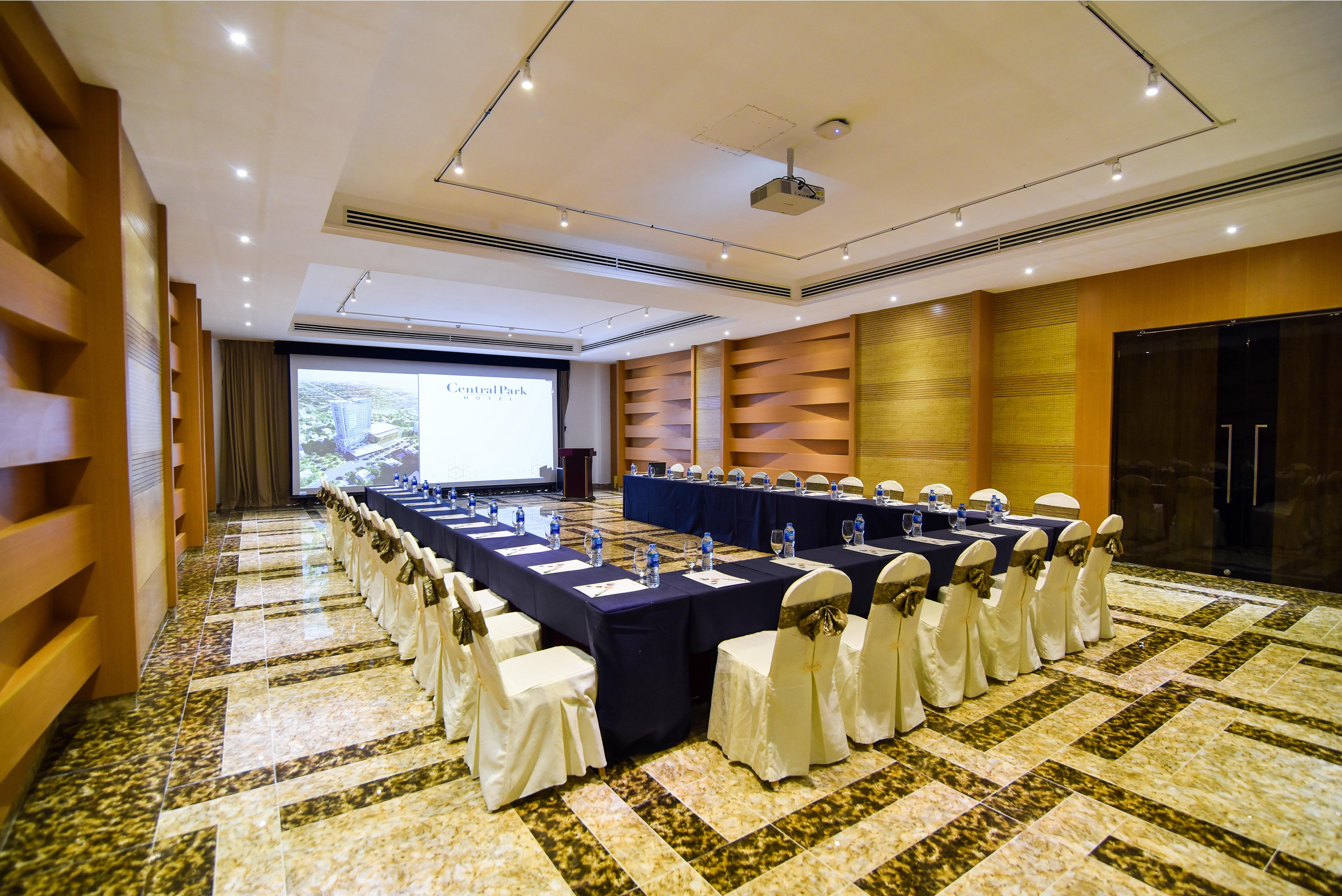 The Mira Central Park Hotel Bien Hoa Exterior photo